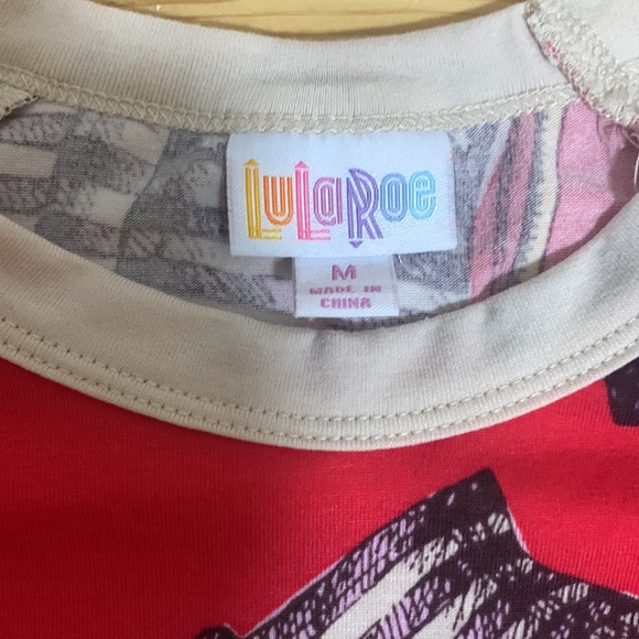 LuLaRoe Randy Flag Raglan size medium - Picture 2 of 3